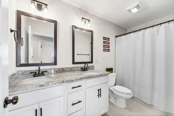 $455,000 | 942 Alton Drive, Clarksville, TN 37043