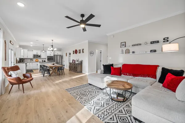 $455,000 | 942 Alton Drive, Clarksville, TN 37043