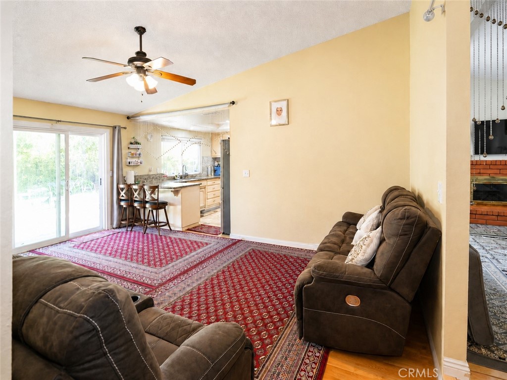 4100 Ahwahnee Court Modesto, CA 95356 - Photo 9 of 34