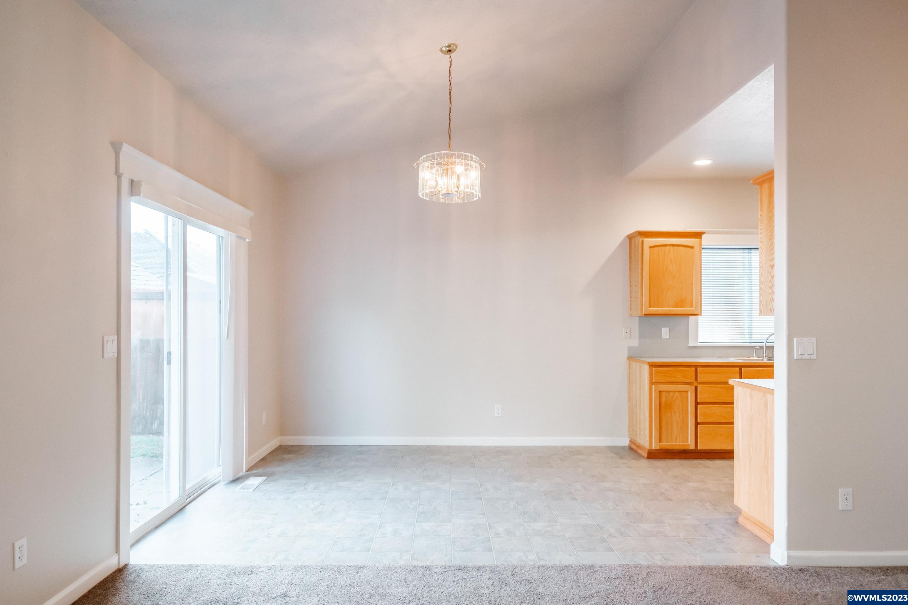1423 Barnick Road Northeast Keizer, OR 97303 - Photo 8 of 40 Gallery Image 8