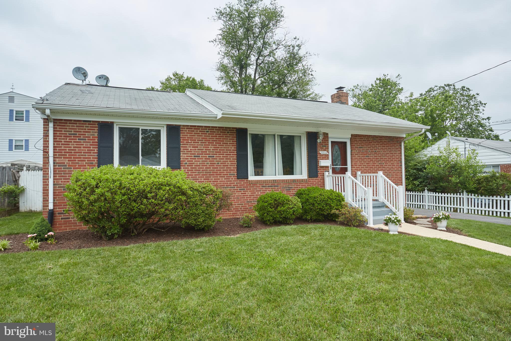 10609 Edgewood Avenue Silver Spring, MD 20901 - Photo 2 of 30 Exterior (Front)