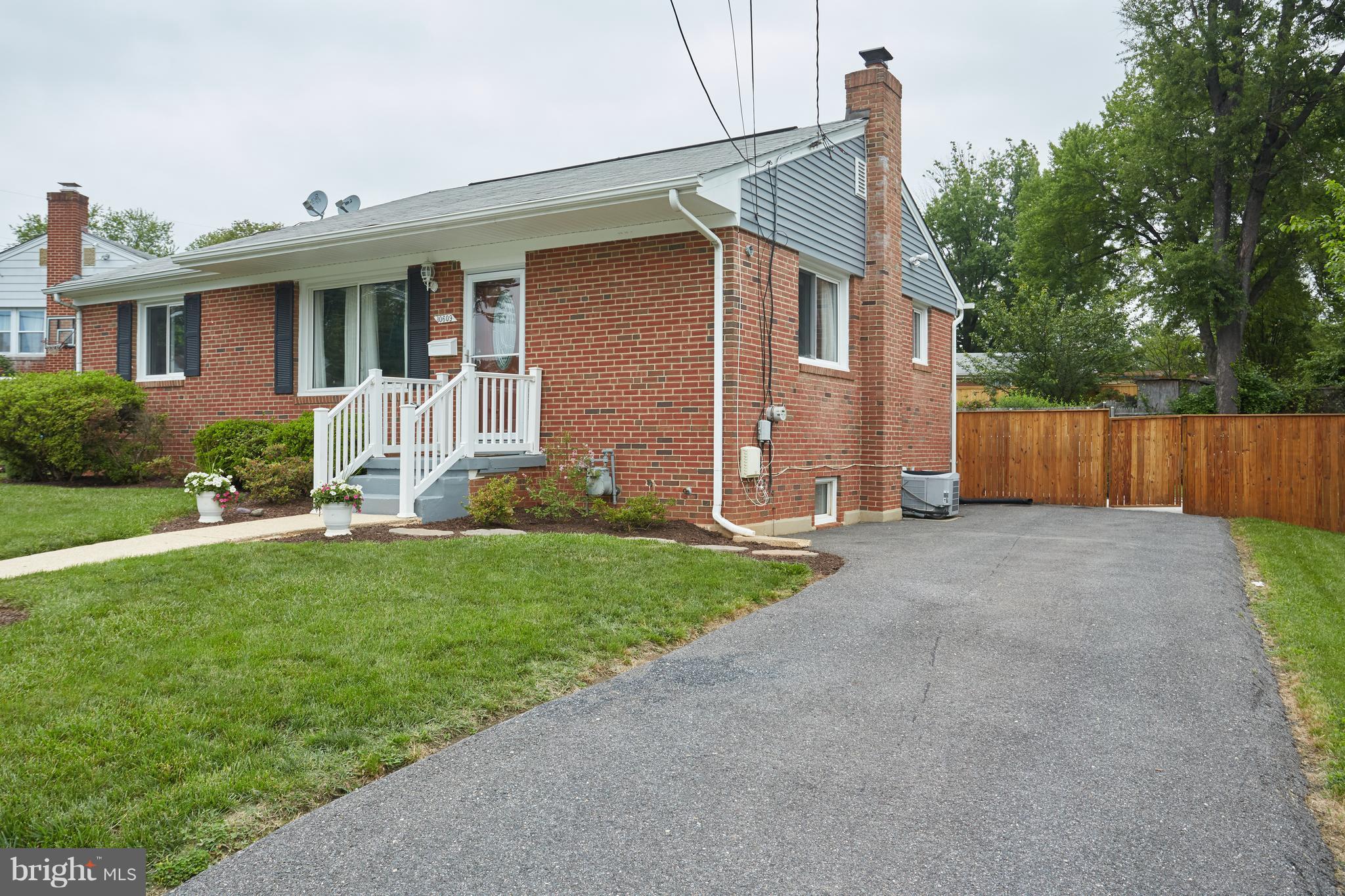 10609 Edgewood Avenue Silver Spring, MD 20901 - Photo 3 of 30 Exterior (Front)