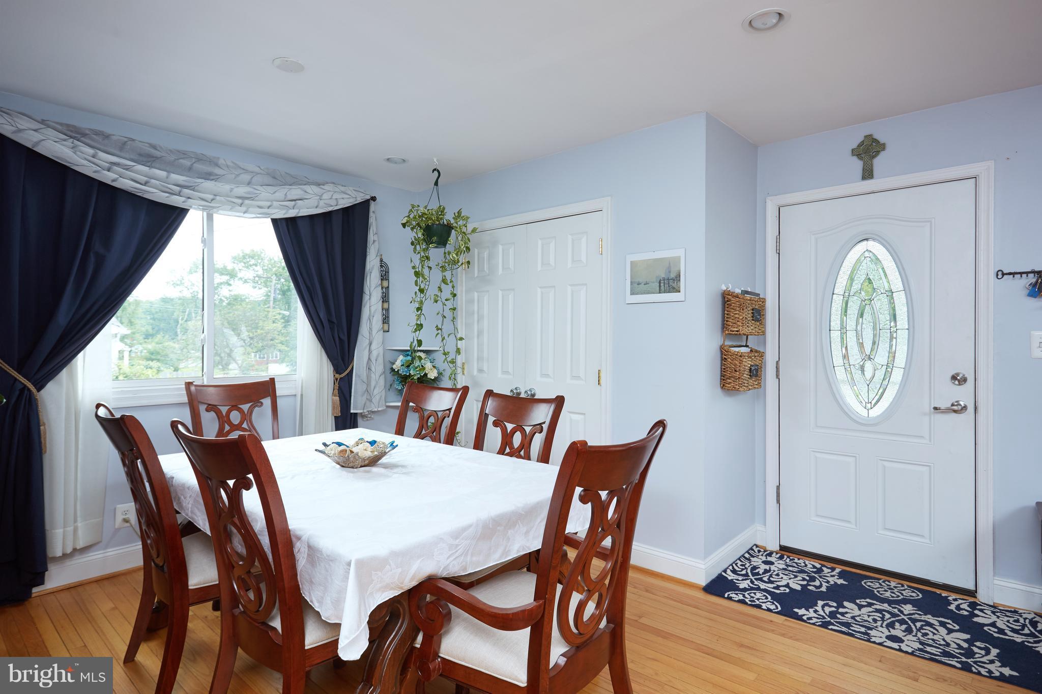 10609 Edgewood Avenue Silver Spring, MD 20901 - Photo 6 of 30 Interior (General)