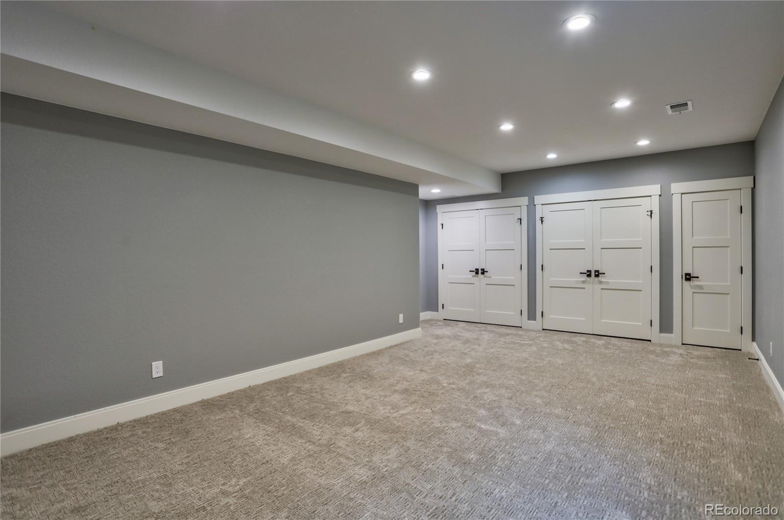 2732 South Jackson Street Denver, CO 80210 - Photo 40 of 40 a view of an empty room