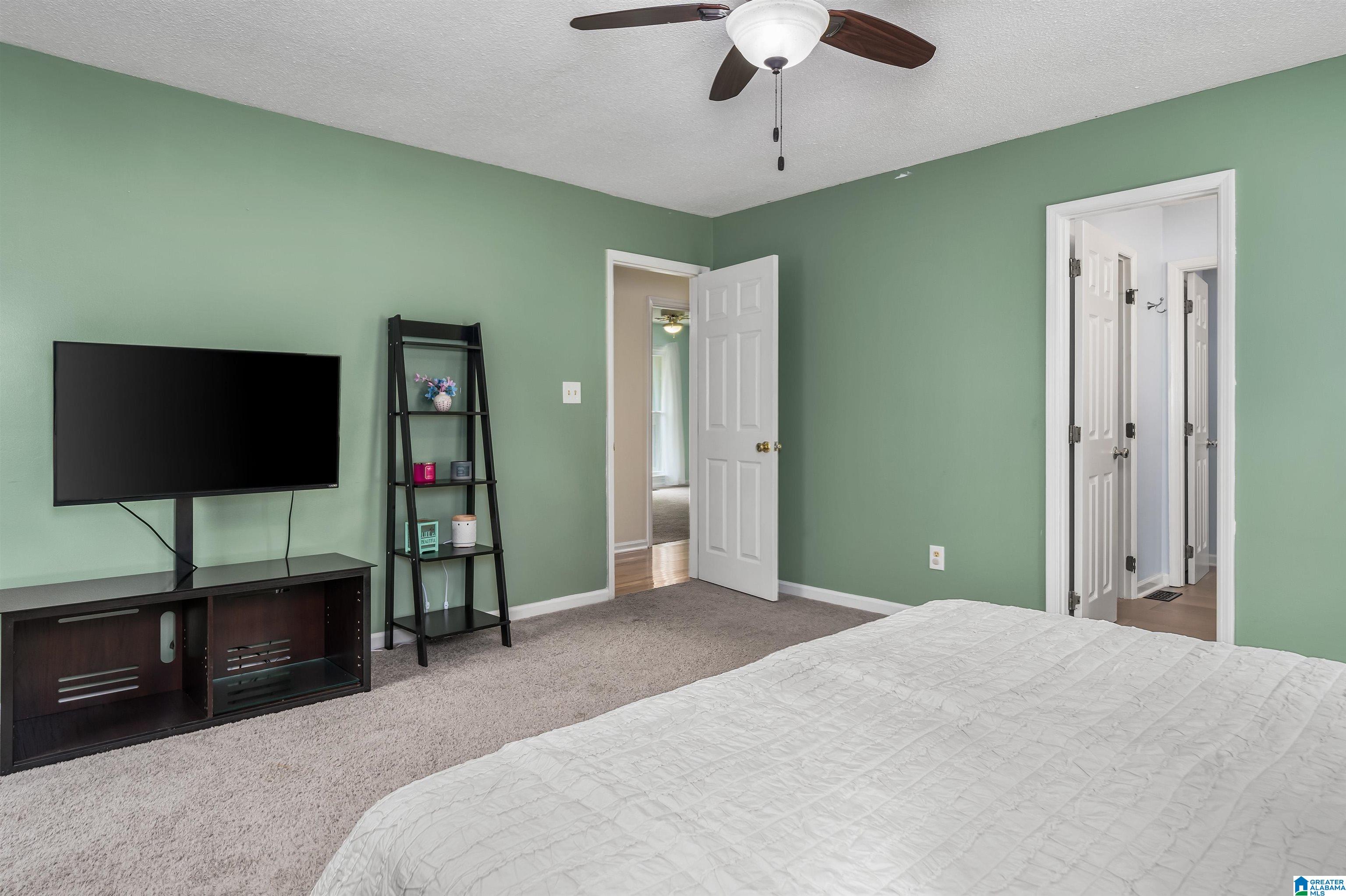 1101 Crest Road Leeds, AL 35094 - Photo 18 of 31