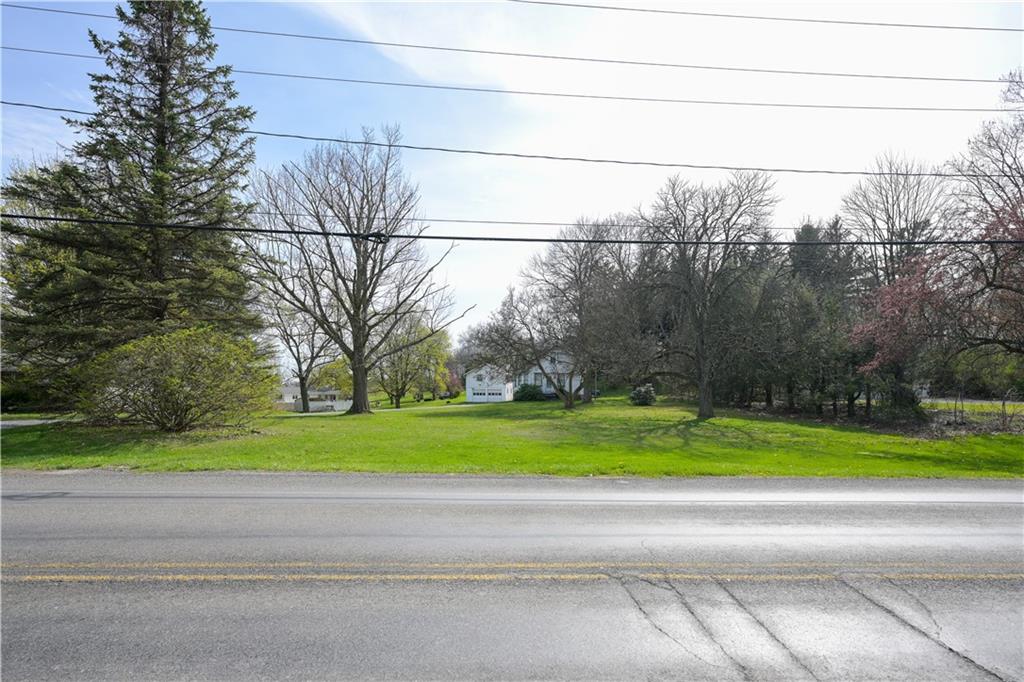 2635 Darlington Road Beaver Falls, PA 15010 - Photo 3 of 5