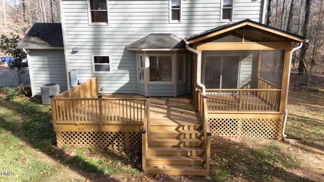 a view of a yard of a house