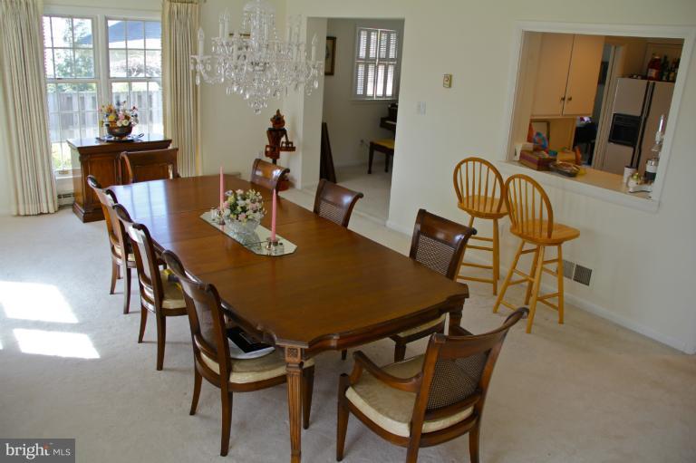 7109 Sea Cliff Road McLean, VA 22101 - Photo 2 of 27 Dining Room
