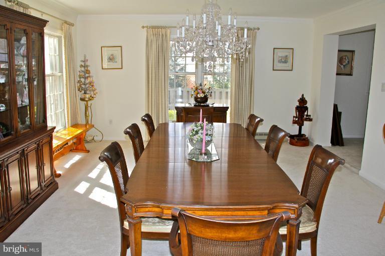 7109 Sea Cliff Road McLean, VA 22101 - Photo 14 of 27 Dining Room