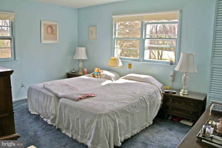 7109 Sea Cliff Road McLean, VA 22101 - Photo 21 of 27 Bedroom