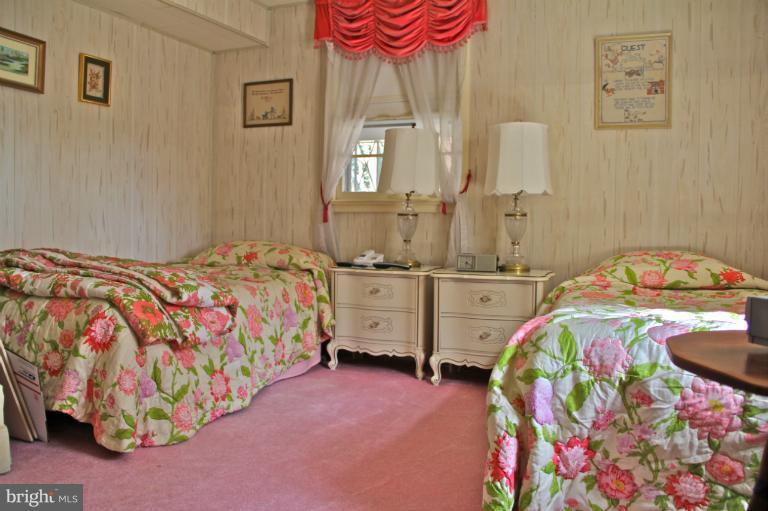 7109 Sea Cliff Road McLean, VA 22101 - Photo 24 of 27 Bedroom