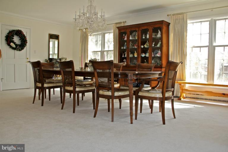 7109 Sea Cliff Road McLean, VA 22101 - Photo 7 of 27 Dining Room