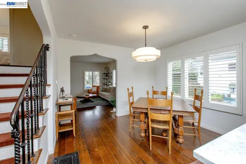 $995,000 | 905 Del Mar Avenue, Alameda, CA 94501