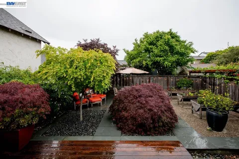 $995,000 | 905 Del Mar Avenue, Alameda, CA 94501