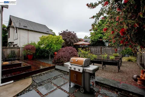 $995,000 | 905 Del Mar Avenue, Alameda, CA 94501