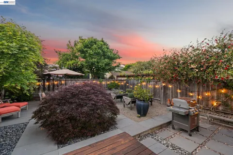 $995,000 | 905 Del Mar Avenue, Alameda, CA 94501