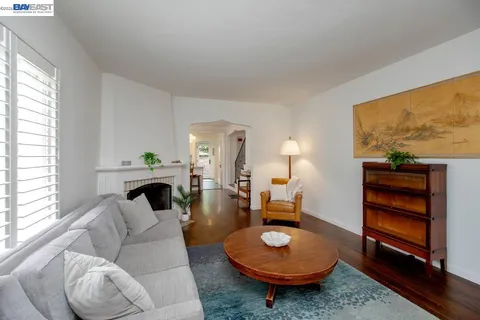 $995,000 | 905 Del Mar Avenue, Alameda, CA 94501