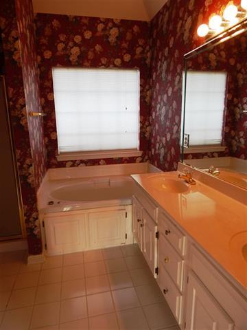 8866 Windhaven Road Ooltewah, TN 37363 - Photo 8 of 35 RCAR20161828AF