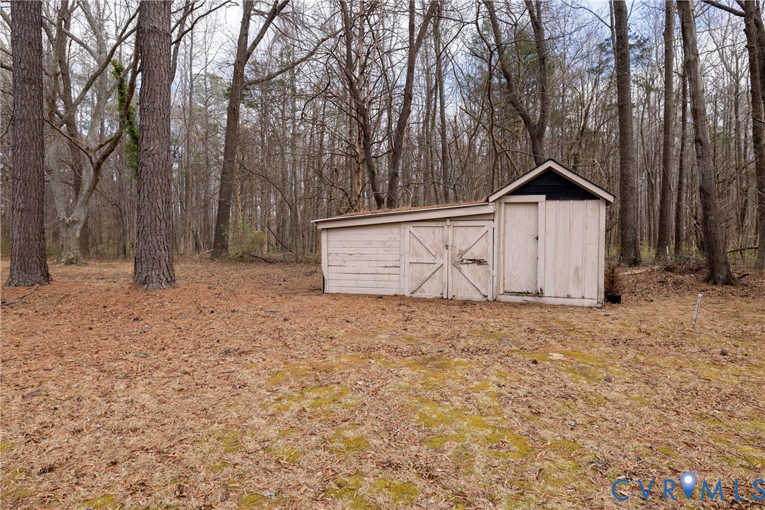 42 Maple Lane Blackstone, VA 23824 - Photo 31 of 35 a view of backyard of house