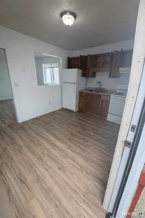 $1,500 | 35 Woodward Avenue, Waterbury, CT 06705