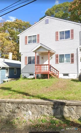 $1,350 | 35 Woodward Avenue, Waterbury, CT 06705