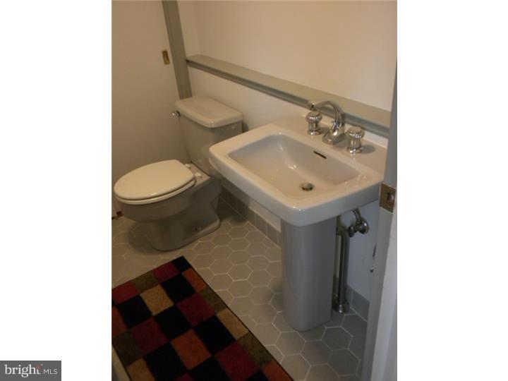705 Chapel Road Glenside, PA 19038 - Photo 23 of 25 Half Bath