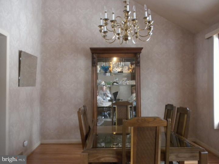 705 Chapel Road Glenside, PA 19038 - Photo 5 of 25 Dining Room