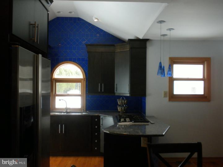 705 Chapel Road Glenside, PA 19038 - Photo 6 of 25 Kitchen