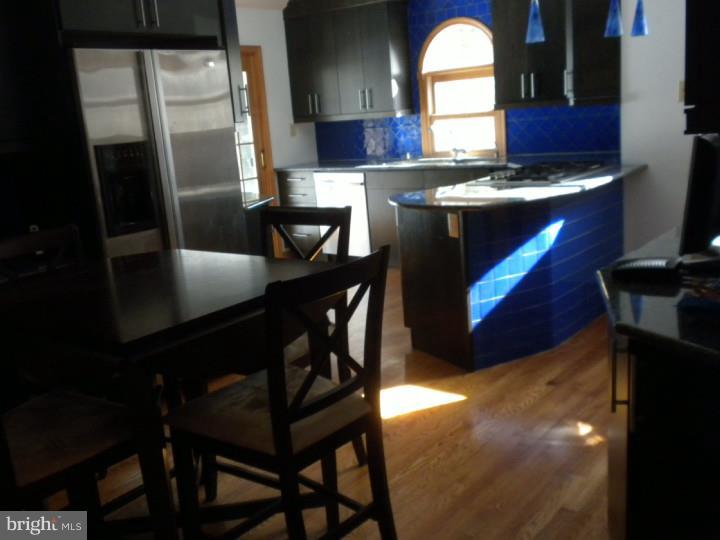 705 Chapel Road Glenside, PA 19038 - Photo 9 of 25 Kitchen