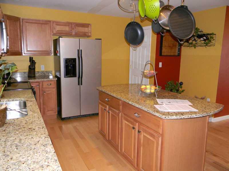 199 Bomarc Road, Unit 13 Bangor, ME 04401 - Photo 11 of 33 Kitchen.