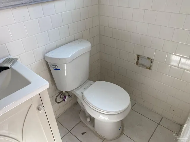 $325,000 | 7059 Milton Drive, Milton, FL 32583