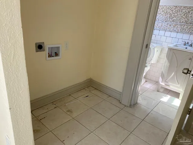 $325,000 | 7059 Milton Drive, Milton, FL 32583