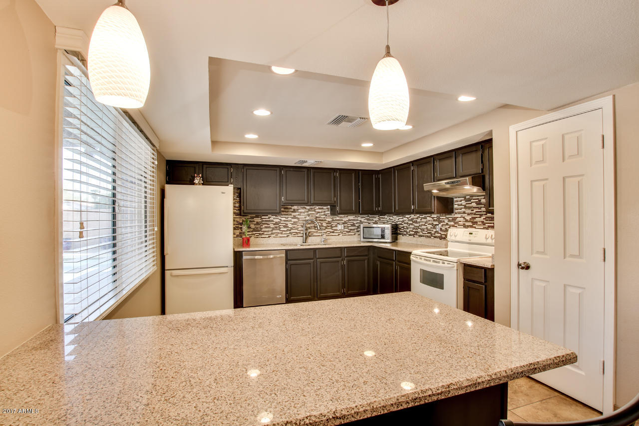 3550 East Thunderbird Road Phoenix, AZ 85032 - Photo 6 of 17 Kitchen