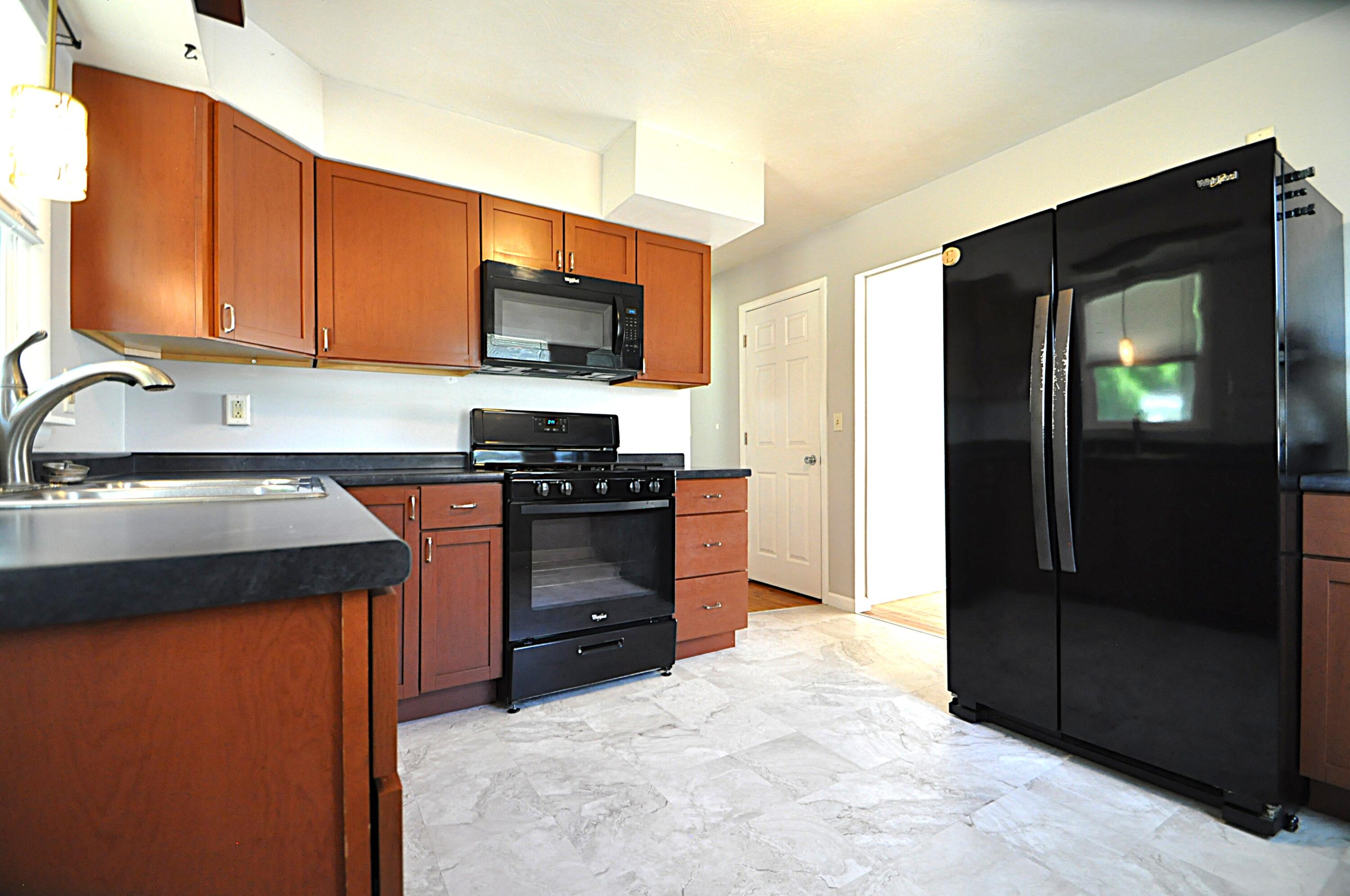 3053 South 3rd Street Niles, MI 49120 - Photo 4 of 26 DSC_6860