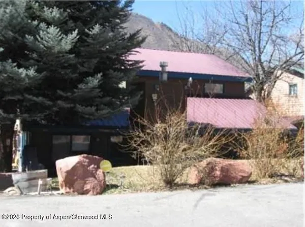 $750,000 | 2401 Bennett Avenue, Unit B, Glenwood Springs, CO 81601