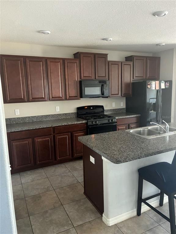 9616 Lemon Drop Loop Sun City Center, FL 33573 - Photo 10 of 52