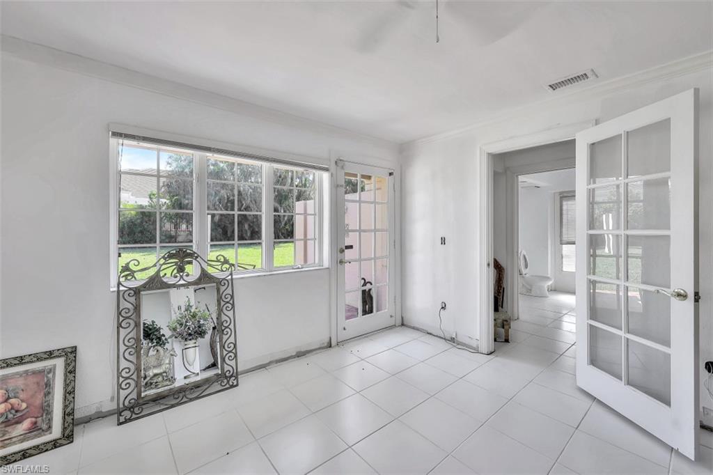 3000 Crayton Road Naples, FL 34103 - Photo 11 of 19 Gallery Image 11