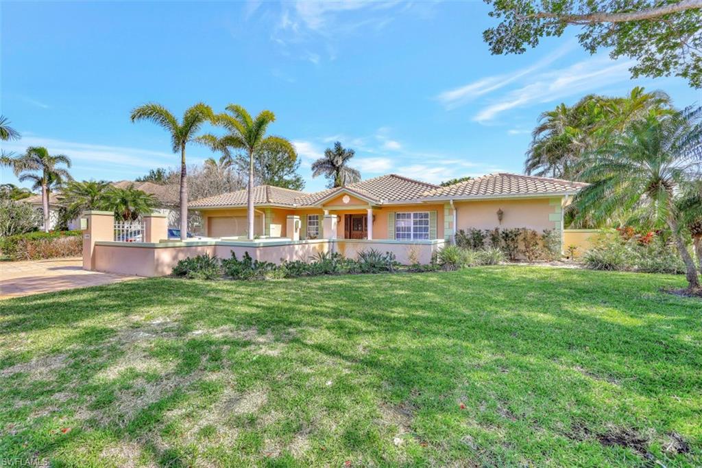 3000 Crayton Road Naples, FL 34103 - Photo 4 of 19 Gallery Image 4