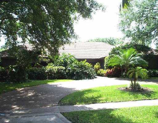 19685 Oakbrook Circle Boca Raton, FL 33434 - Photo 1 of 1 Primary Photo