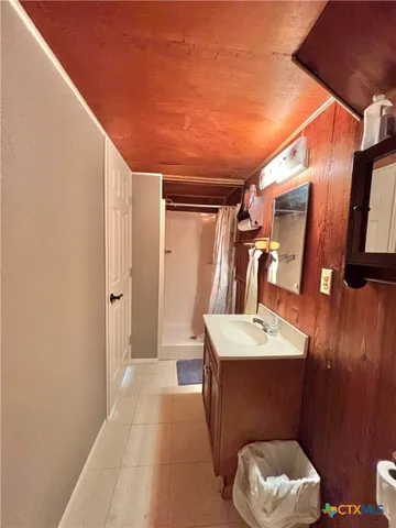 $299,000 | 104 Byers Street, Port O'Connor, TX 77982