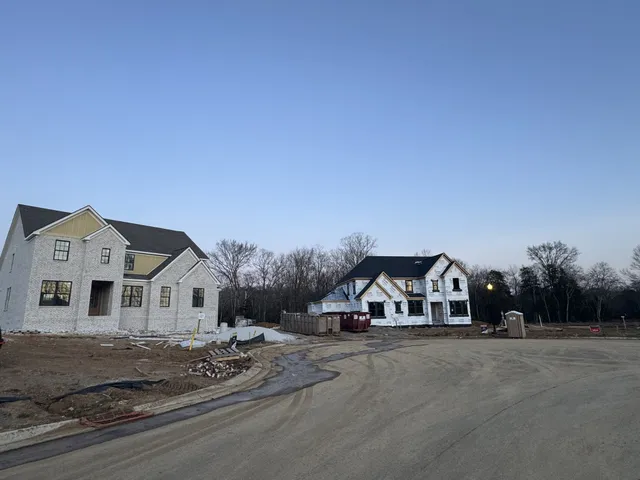 $1,349,990 | 5924 Luke Court, Arrington, TN 37014