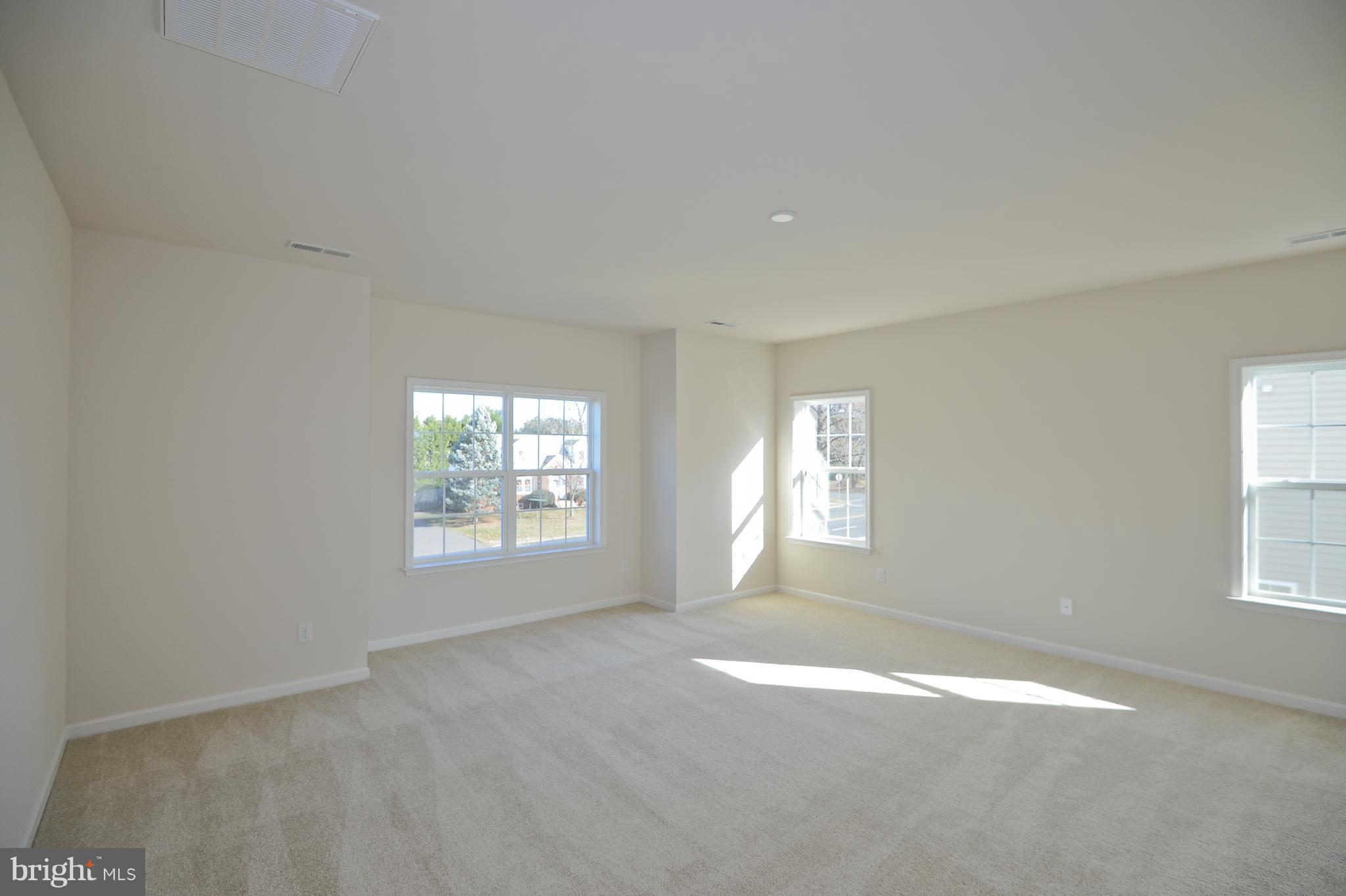 9038 Sudley Road, Unit 15A Manassas, VA 20110 - Photo 14 of 29 Bedroom (Master)