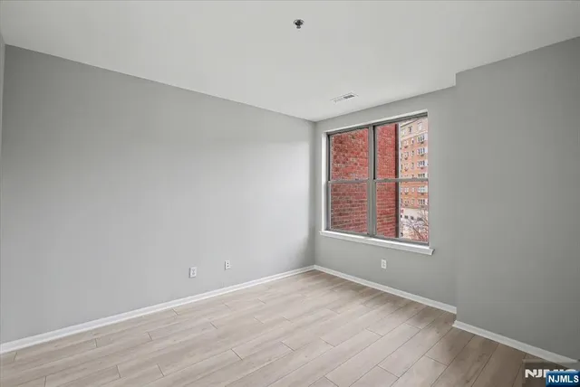 $499,000 | 24 Ave At Port Imperial, Unit 318, West New York, NJ 07093