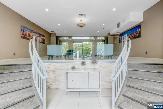 $499,000 | 24 Ave At Port Imperial, Unit 318, West New York, NJ 07093