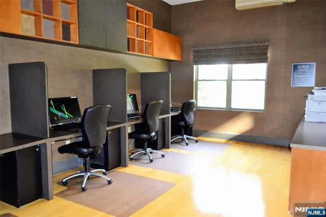 $499,000 | 24 Ave At Port Imperial, Unit 318, West New York, NJ 07093