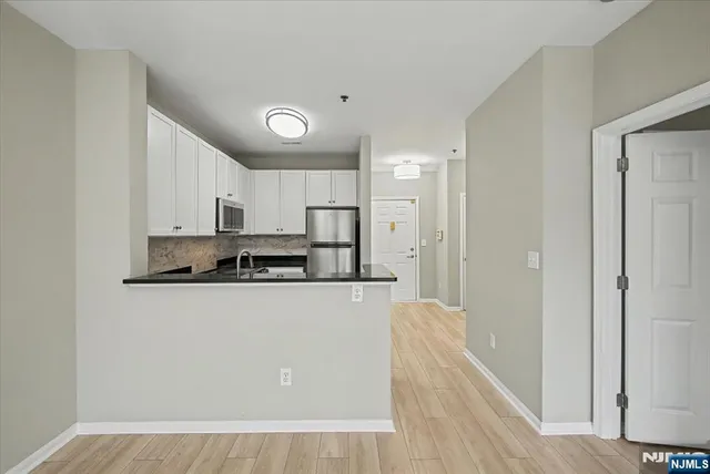 $499,000 | 24 Ave At Port Imperial, Unit 318, West New York, NJ 07093