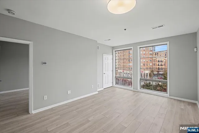 $499,000 | 24 Ave At Port Imperial, Unit 318, West New York, NJ 07093