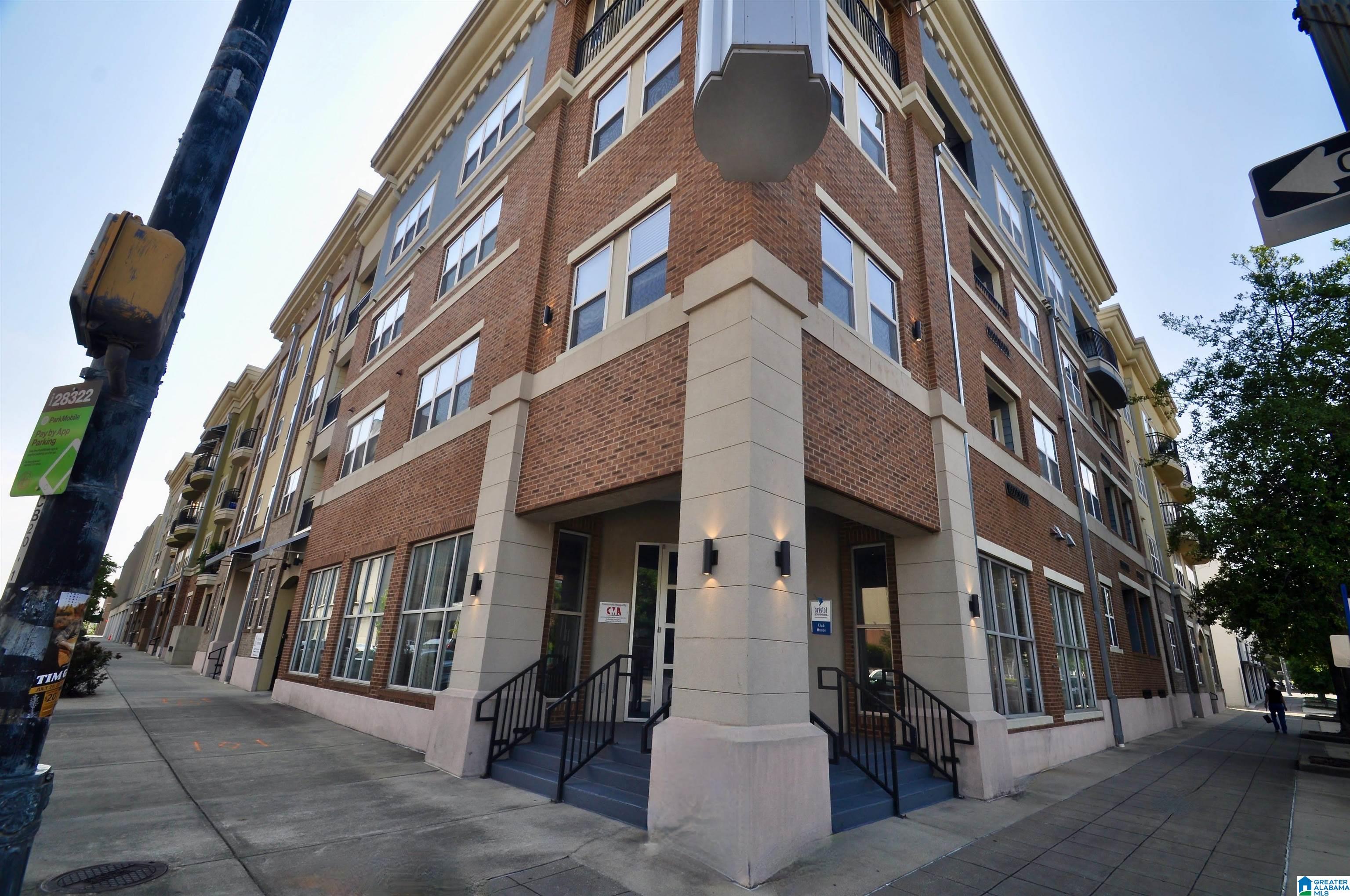401 20th Street South, Unit 420 Birmingham, AL 35233 - Photo 6 of 47