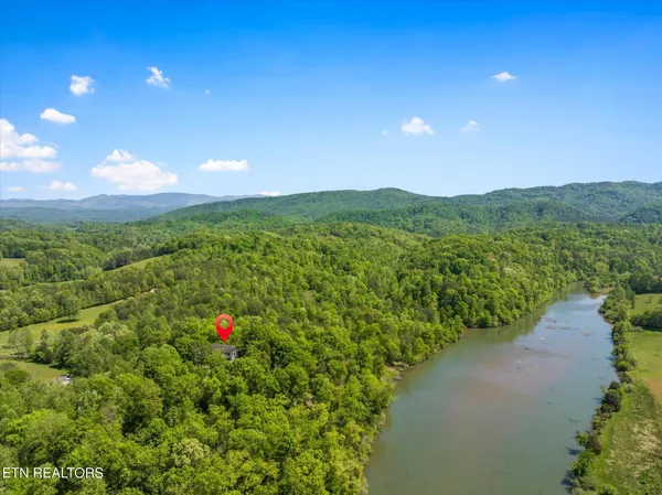 $724,900 | 3300 Ballplay Road, Madisonville, TN 37354