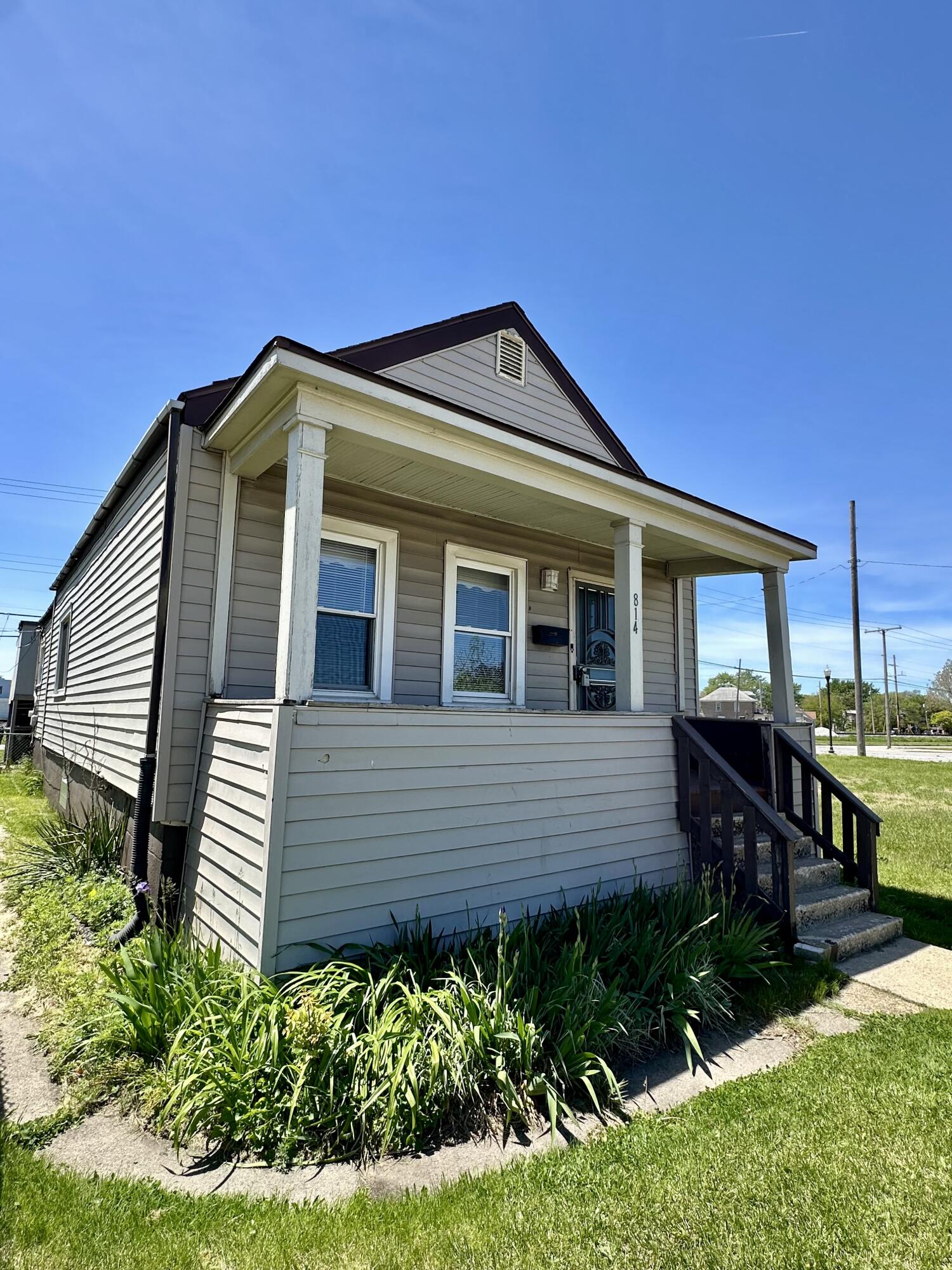 814 Summer Street Hammond, IN 46320 - Photo 2 of 31 1500x2000